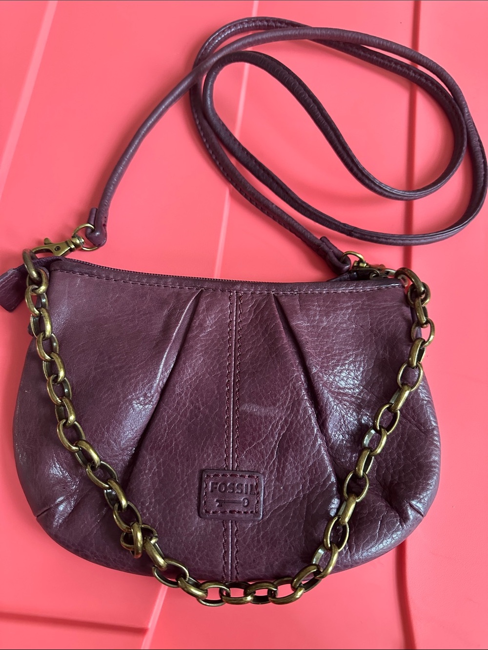 Fossil Women's Leather Crossbody Bag in Plum with Brass Chain